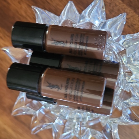 YSL All Hours Foundation #B90 Ebony Travel Size 33.oz/10ml Lot × 4